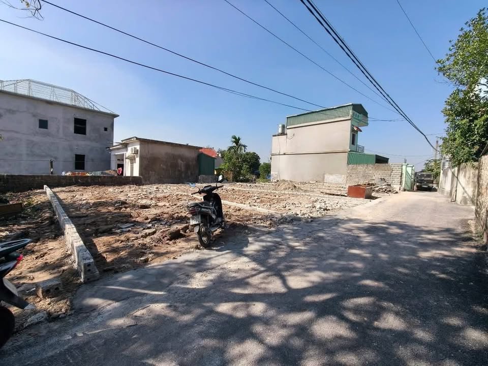 Đất nền Lý Thường Kiệt, Phủ Lý 79m² giá 1.4 tỷ - Sổ đỏ chính chủ, ô tô đỗ cửa!