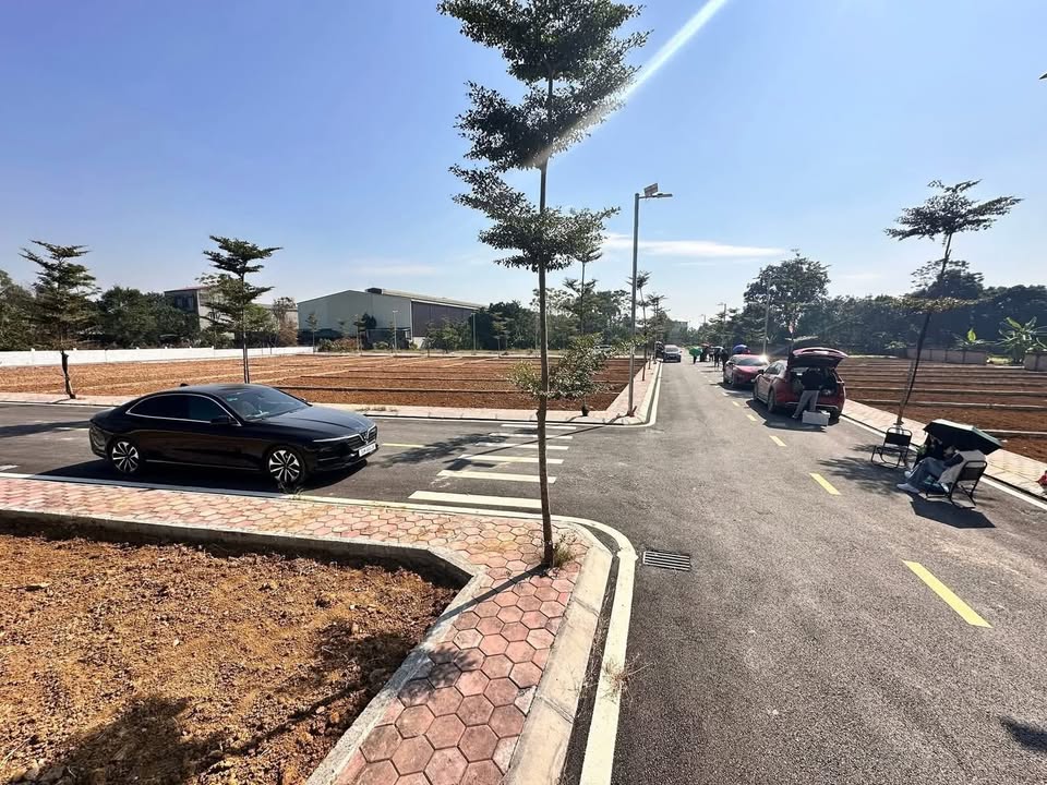 Đất mặt đường Đồng Trạng, Sơn Tây 100m² giá 3.8 tỷ - Đầu tư sinh lời ngay!