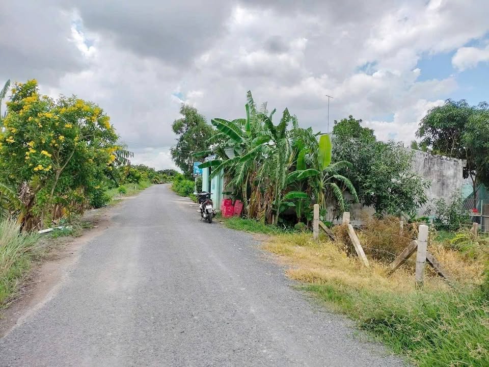 Đất thổ cư mặt tiền Nguyễn Văn Nhâm 157.5m² giá 1.15 tỷ - Đầu tư sinh lời tốt!