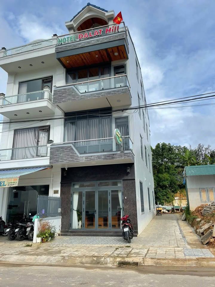 Khách sạn 3 mặt tiền Phạm Hồng Thái Đà Lạt 90m² giá 12.9 tỷ - Cơ hội đầu tư sinh lời!