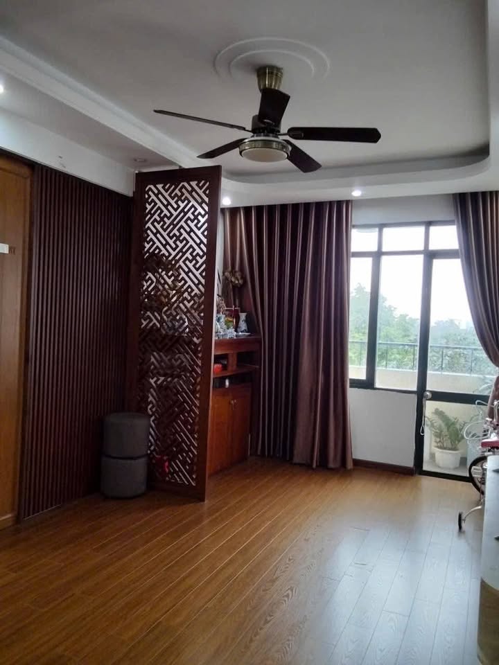 Căn hộ CT3B Resco Phạm Văn Đồng 118m² giá 7 tỷ - Sổ đỏ chính chủ, vào tên nhanh!