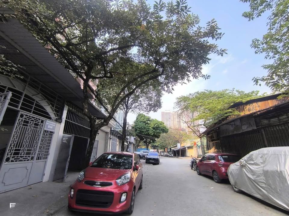 Nhà Liền Kề 5 Tầng Trần Kim Xuyến, Yên Hòa, Cầu Giấy - Cho Thuê Chính Chủ, Giá Tốt!