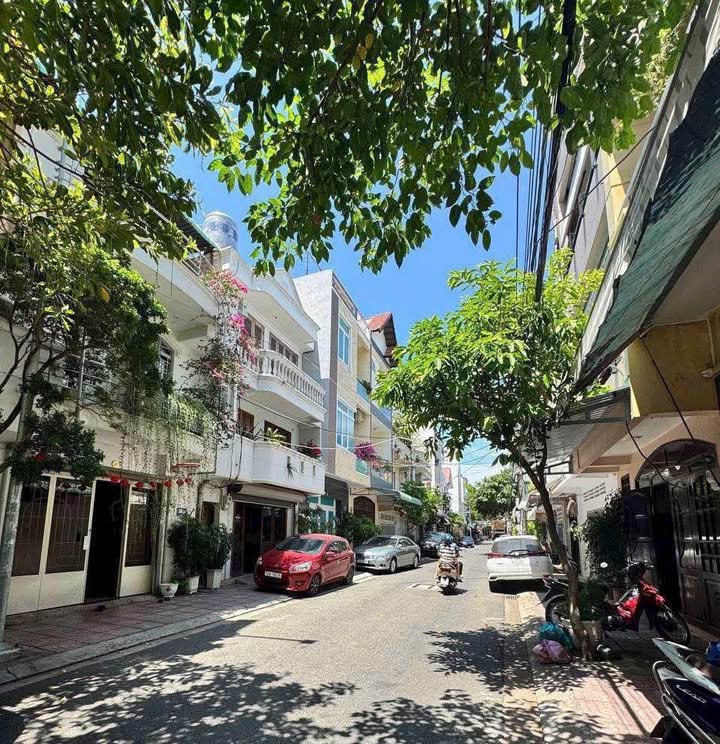 Đất góc 2 mặt tiền đường Hoàng Văn Thụ, Vũng Tàu 86m² giá 10 tỷ - Cơ hội đầu tư tuyệt vời!