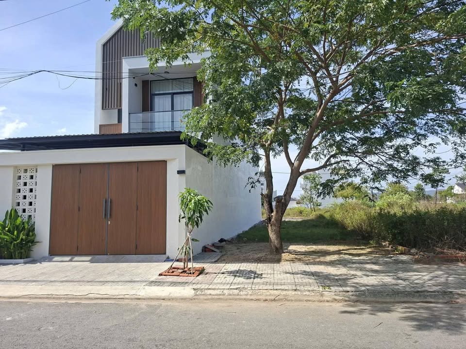 Đất Hòa Long Bà Rịa 117,8m² giá 2,45 tỷ - 2 mặt tiền cực đẹp!