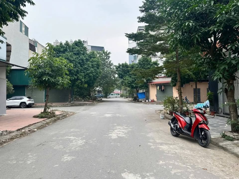 Đất dịch vụ Dương Nội 50m² giá 12 tỷ - Vị trí đẹp cạnh Aeon Mall!