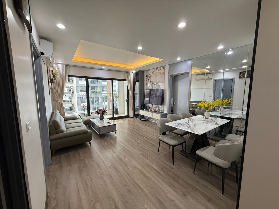 Căn hộ chung cư Ngoại Giao Đoàn 110m² giá chỉ 11 tỷ - Nội thất đầy đủ, sẵn sàng vào ở!