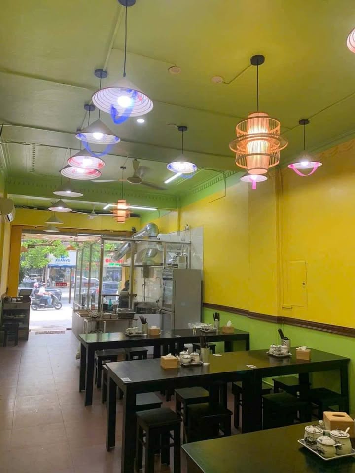 Cho thuê mặt bằng kinh doanh đường Vũ Ngọc Phan 75m² giá 30 triệu - Vị trí đắc địa tại Đống Đa