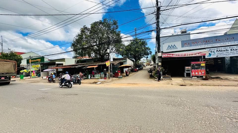 Đất nền phường Thống Nhất 115.5m² giá 700 triệu - Đường bê tông 8m, gần chợ và bệnh viện!