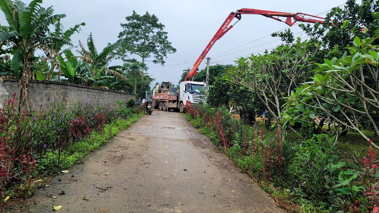 Đất nền Đoàn Kết, Yên Thủy 125m² - Đường thông ô tô tránh nhau