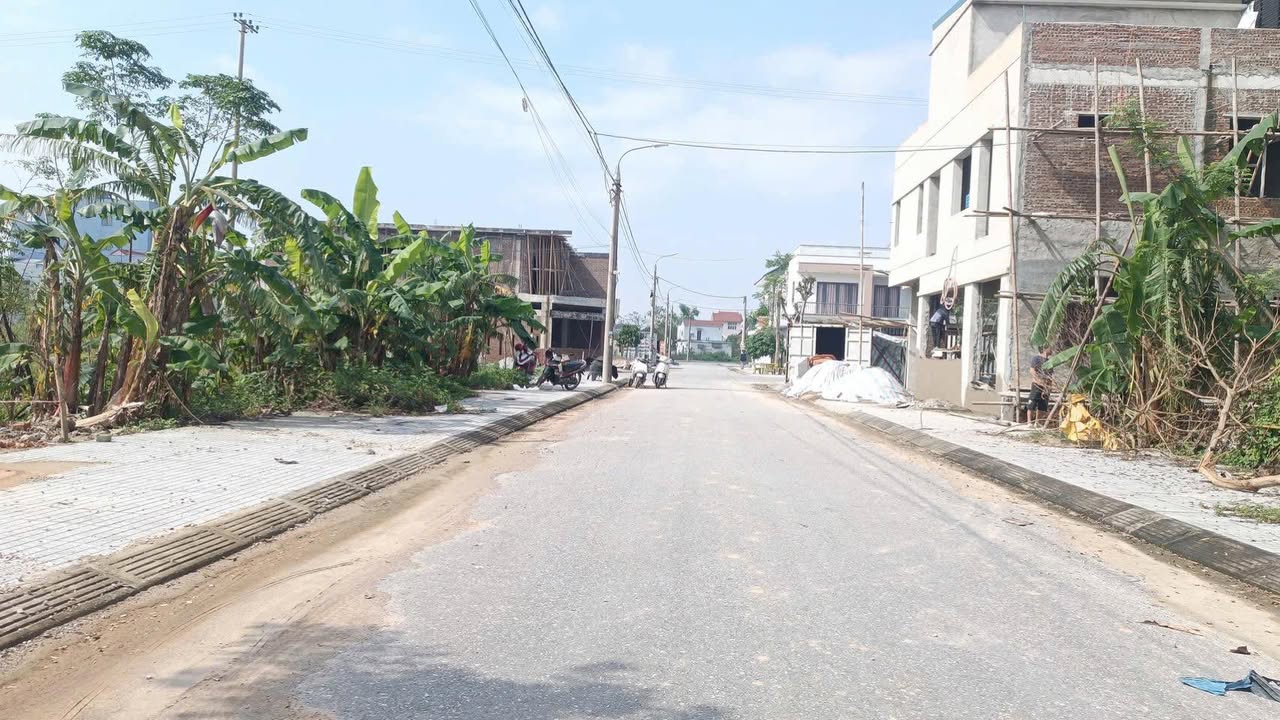 Lô đất Khu QH TDP Hậu Thượng Thành Sen, Hà Tĩnh 164m² giá 3 tỷ - Đường rộng, dân cư đông đúc!