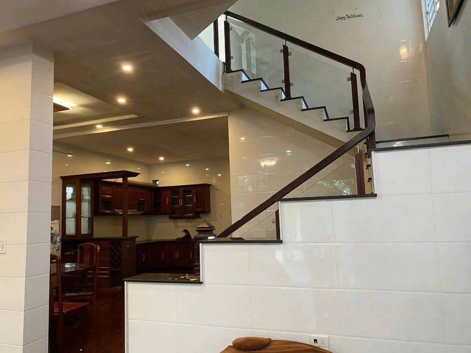 Nhà cho thuê 2 tầng tại phường Hưng Bình, Vinh - Giá 10 triệu/tháng, tiện nghi đầy đủ!