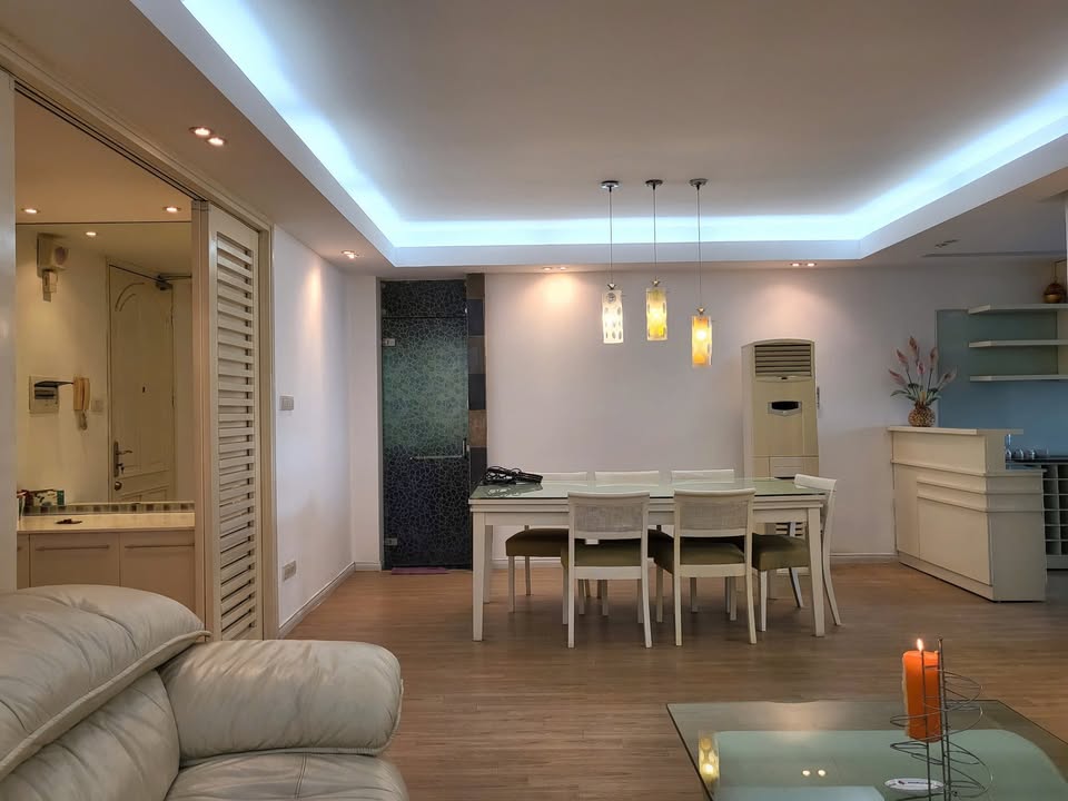 Căn hộ chung cư 34T Hoàng Đạo Thúy 160m² giá 20 triệu - Full nội thất, view đẹp!