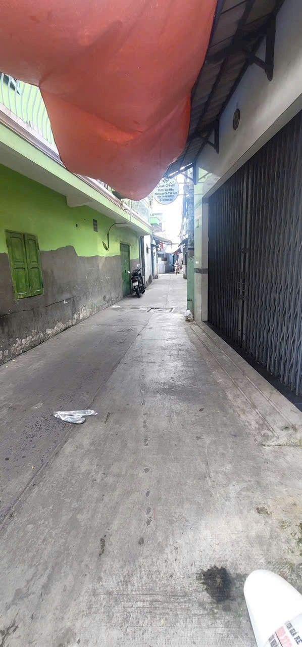 Nhà bán tại đường Bình Đông, Phường 14, Quận 8 - Diện tích 40.8m², giá chỉ 2.88 tỷ!