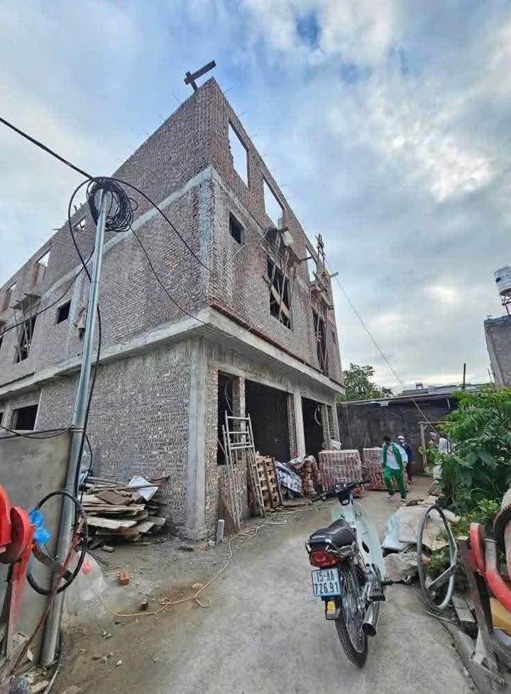 Nhà 3 tầng lô góc Phù Liễn, Hải Phòng 45m² chỉ 2 tỷ - Ô tô đỗ tận cửa!