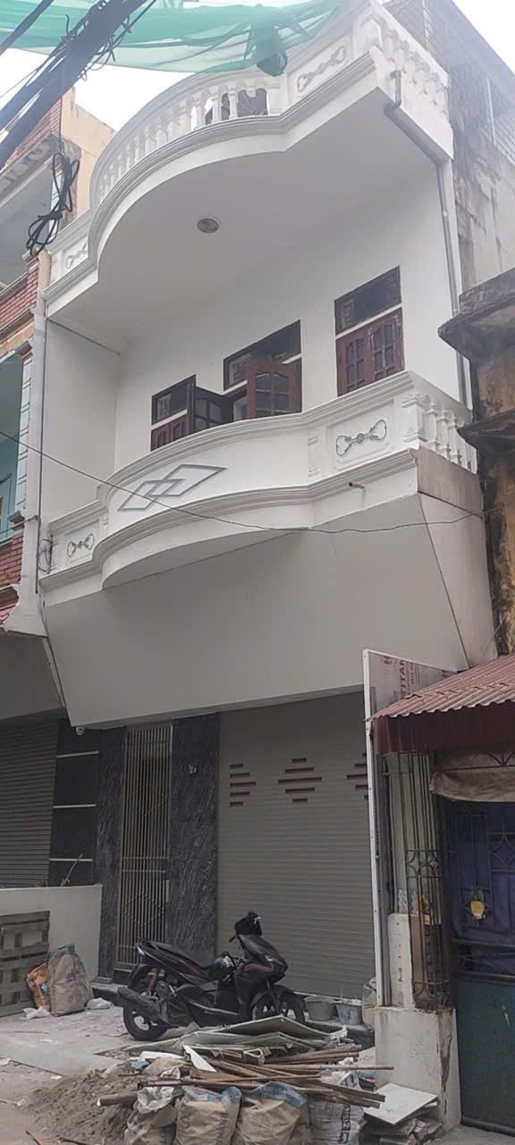 Nhà 2 tầng mặt tiền 6m tại Phủ Lý 99m² giá chỉ 6 tỷ - Cơ hội hiếm có!