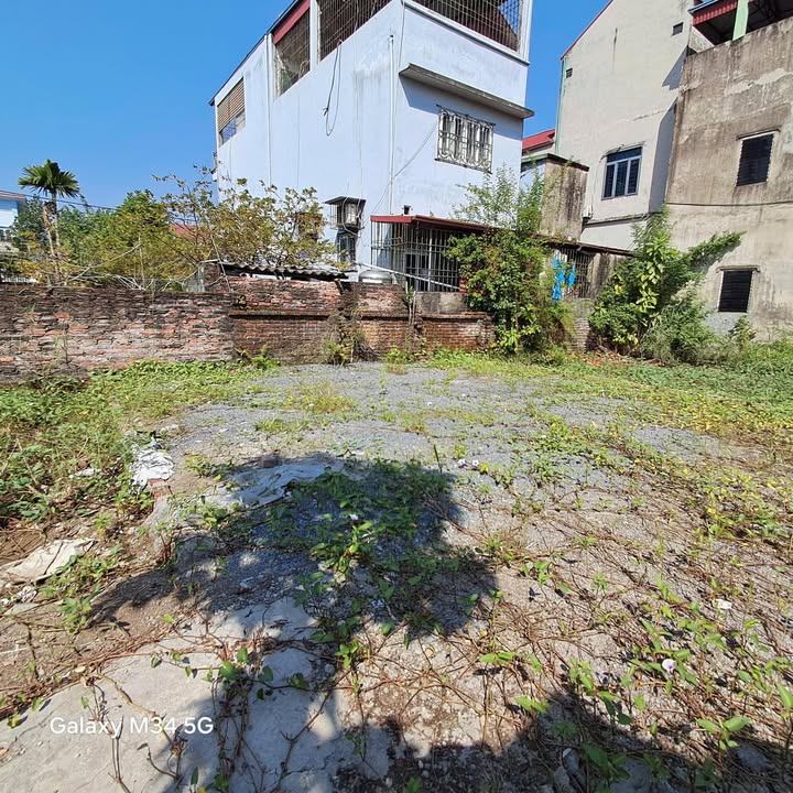 Nhà riêng thị trấn Kim Bài 46m² giá 2.4 tỷ - Vị trí thuận lợi, ô tô tránh nhau!