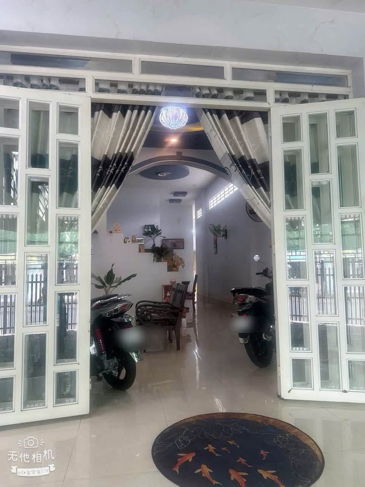 Nhà mặt tiền Đinh Tiên Hoàng, phường 8, Vĩnh Long 148m² giá 3.4 tỷ - Đầu tư sinh lời!