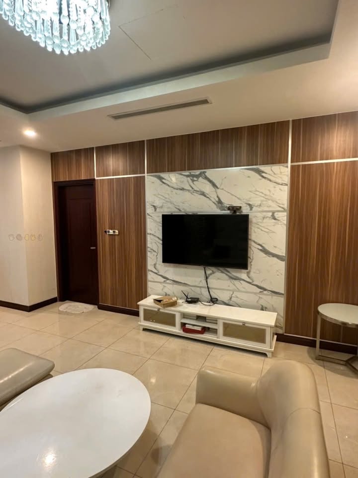 Căn hộ Royal City 109m² giá tốt - Full nội thất, sẵn sàng vào ở!