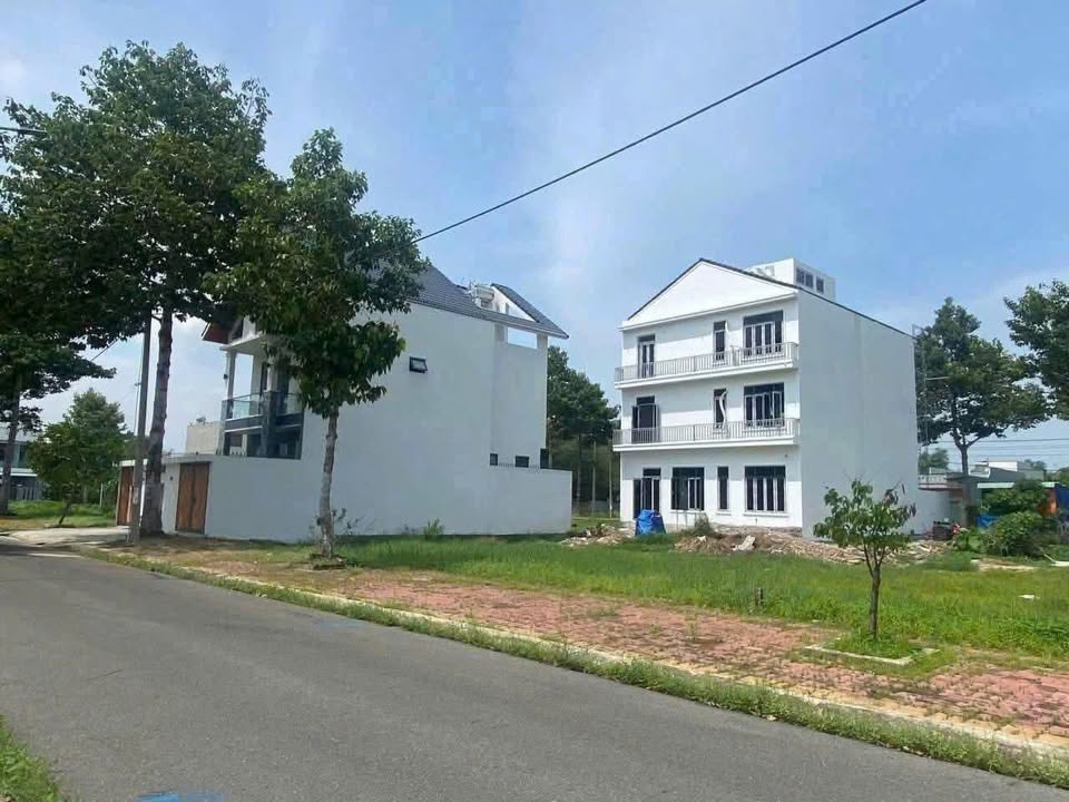 Biệt thự Townhouse Lê Anh Xuân, Tam Long 175m² giá 3.7 tỷ - Lô góc đẹp