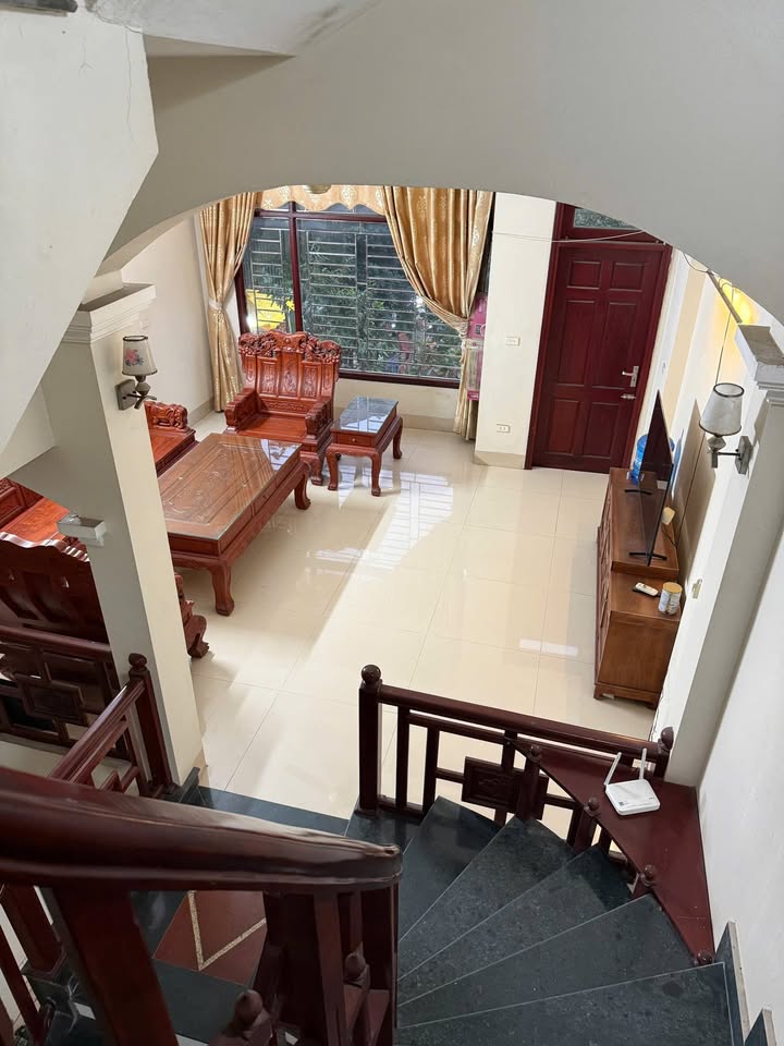 Nhà cho thuê 3 tầng gần Vincom Plaza Bắc Ninh - Full nội thất chỉ 17 triệu!