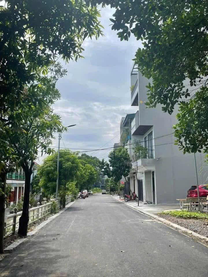 Đất nền 90m² Vân Phú, Việt Trì - Giá chỉ 390 triệu, gần chợ và trường học!