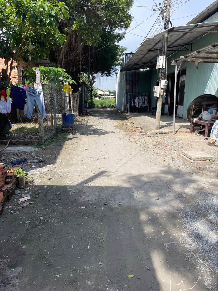 Nhà riêng Hòa Phú, Củ Chi 115m² giá 1.05 tỷ - Ô tô vào tận nhà!