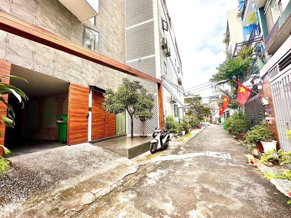 Căn hộ dịch vụ Gò Vấp 219m² giá 36.5 tỷ - Đầu tư sinh lời ngay!