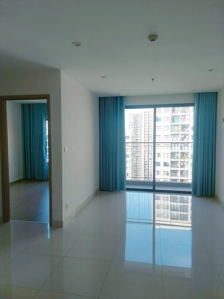 Căn hộ 2PN Vinhomes Grand Park 55m² giá 2 tỷ - Tầng cao view công viên cực đẹp!