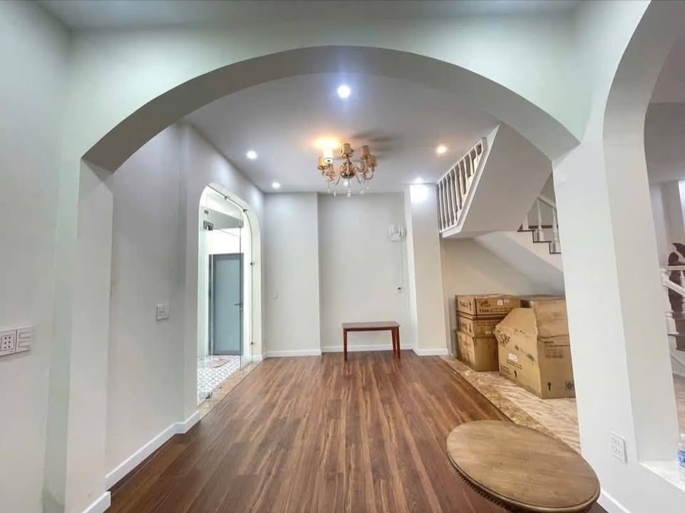 Biệt thự mini Hoàng Diệu 2, Thủ Đức 110m² giá 6.6 tỷ - Sổ hồng chính chủ!