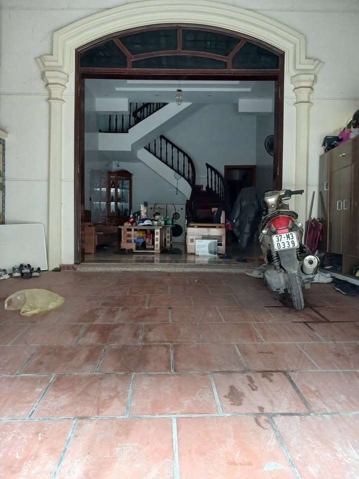 Nhà cho thuê 2.5 tầng tại Bến Thủy, Vinh 130m² giá 7 triệu - Vị trí đẹp vừa ở vừa làm văn phòng!