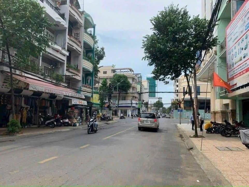 Đất nền mặt tiền 107 Phan Đình Phùng, Cần Thơ 108m² giá 20 tỷ - Vị trí siêu trung tâm!