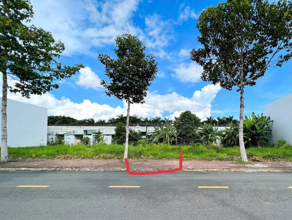 Đất nền KĐT 5A Sóc Trăng 84m² giá 1.37 tỷ - Sổ đỏ chính chủ!