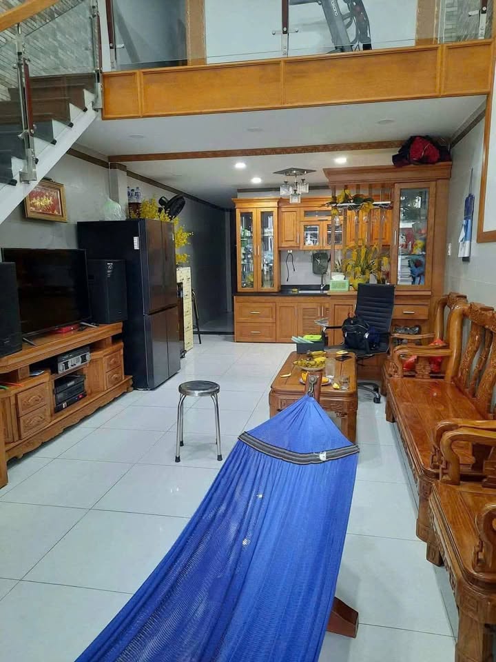 Nhà phố Bà Điểm 64m² giá 4.6 tỷ - Bớt lộc cho khách thiện chí!