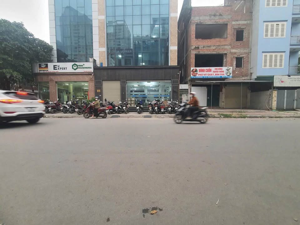 Townhouse liền kề Văn Khê Hà Đông 135m² giá thỏa thuận - Đầu tư sinh lời ngay!