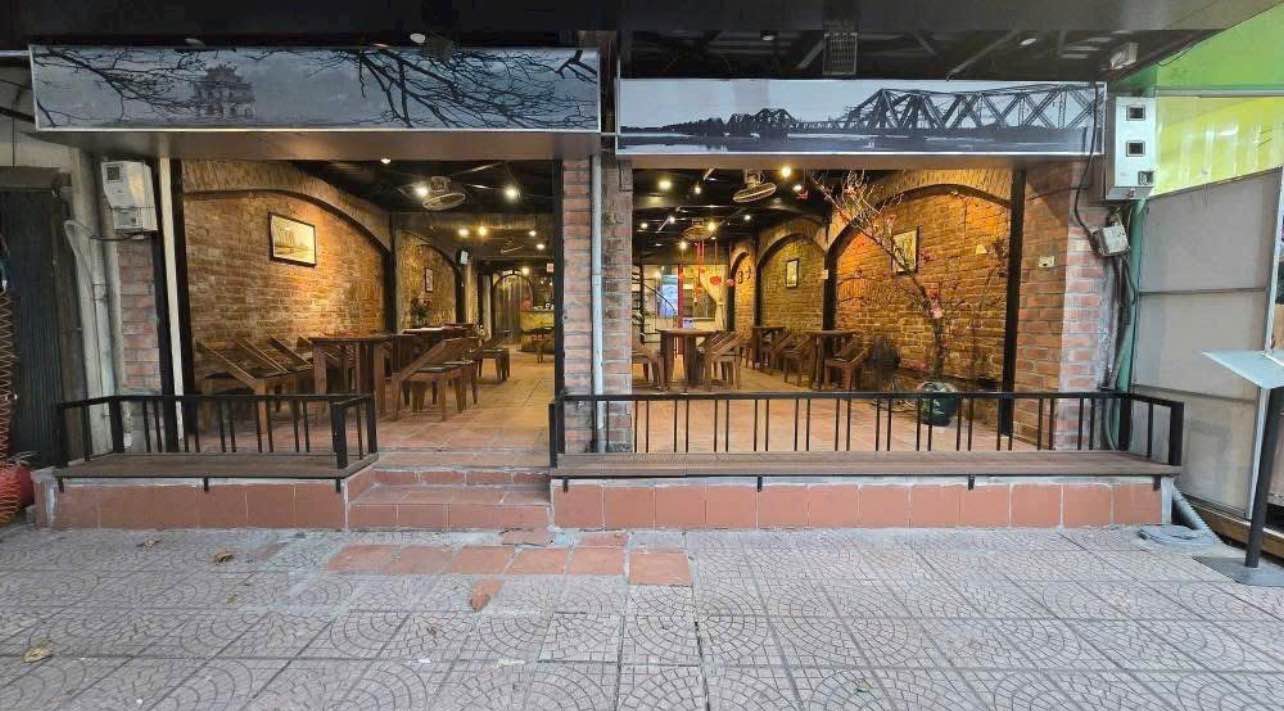 Nhà mặt phố Nguyễn Văn Tuyết, Đống Đa 140m² giá 35 triệu - Kinh doanh sầm uất ngay!