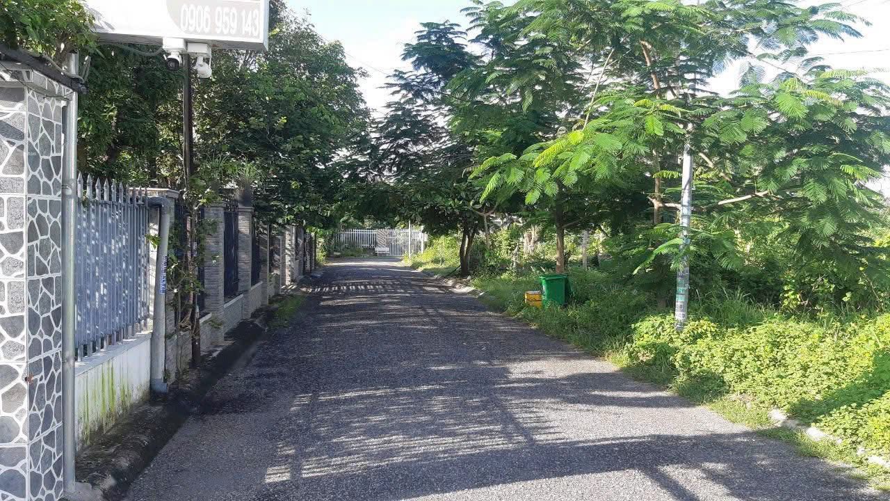 Townhouse Bà Rịa - Vũng Tàu 180m² giá 4.48 tỷ - Bán gấp, sổ hồng riêng!