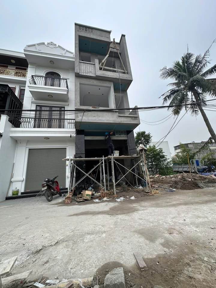 Nhà 3 tầng mới tinh tại Hồng Bàng, Hải Phòng - Giá chỉ 3.5 tỷ, ô tô đỗ cửa!