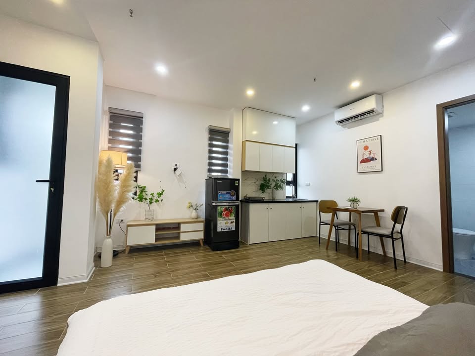 Căn hộ cho thuê 44 Phạm Huy Thông, Ngọc Khánh - Full nội thất, thoáng mát!