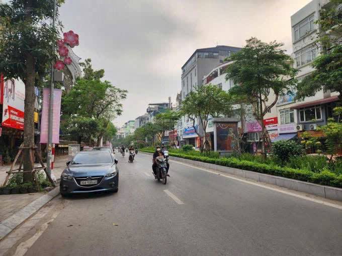 Nhà Phố Đẹp Đường Giang Văn Minh, Đội Cấn, Ba Đình, 62m² - Bán Gấp Chính Chủ!