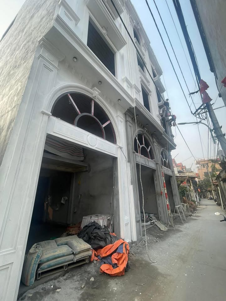 Nhà phố Sơn Đồng, Hoài Đức 40m² giá thỏa thuận - Kinh doanh sầm uất, ô tô vào nhà!