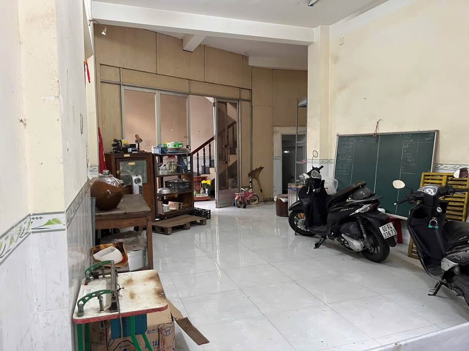 Nhà phố mặt tiền Lương Văn Nho, Biên Hòa 149m² giá 9.5 tỷ - Đầu tư sinh lời ngay!