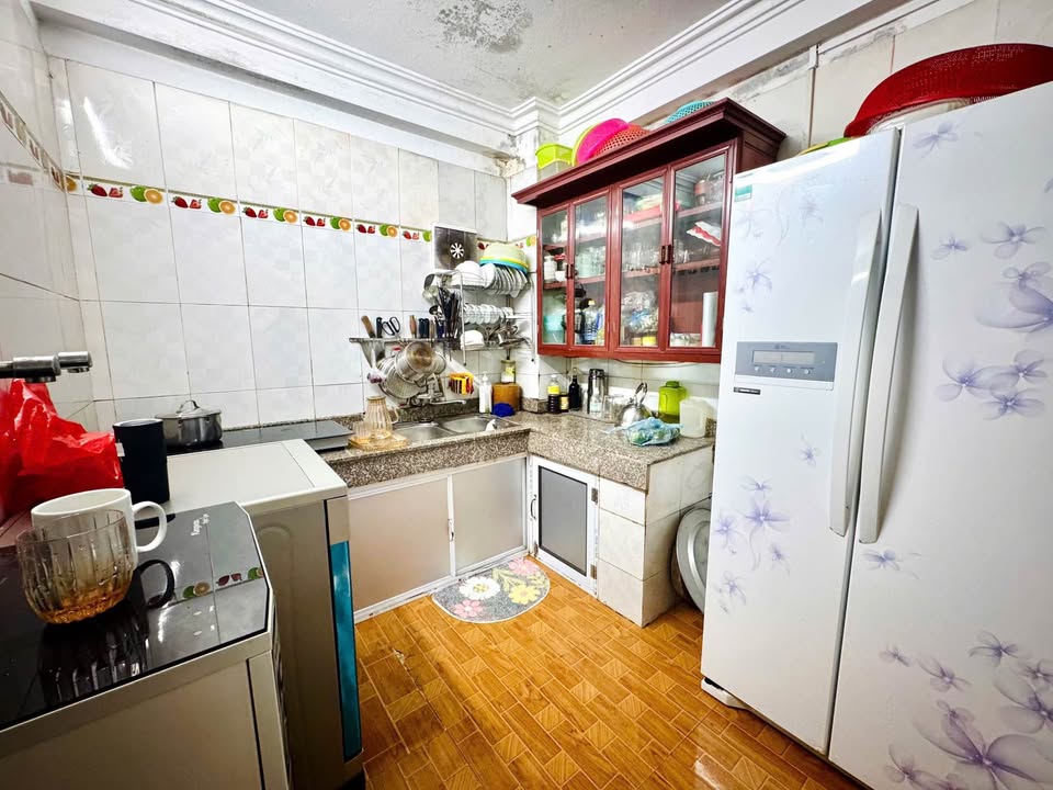 Nhà 3 tầng Lương Đắc Bằng, Hạc Thành 50m² giá 2 tỷ - An cư lý tưởng!