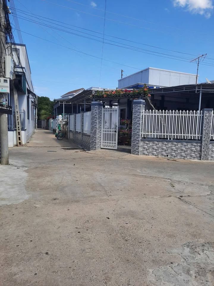 Bán đất thổ cư xã Tri Hải 168m² - Đầu tư sinh lời tiềm năng!