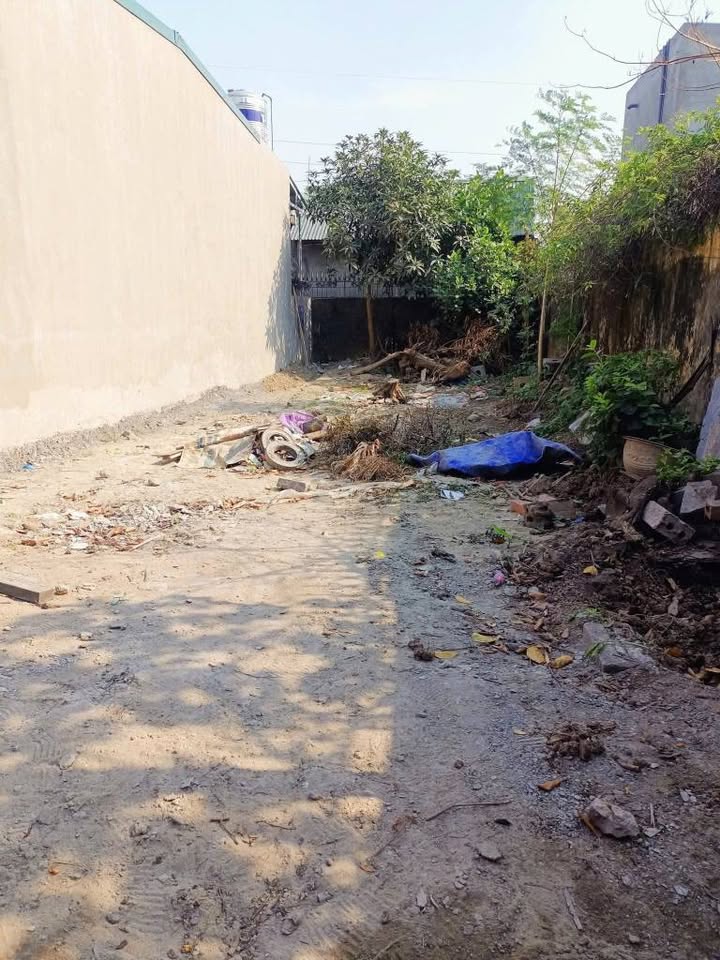 Đất nền Cẩm Trung 109m² giá 1 tỷ - Diện tích rộng, vị trí đẹp!