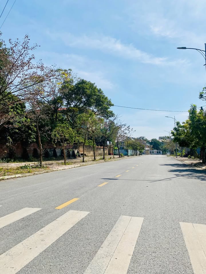 Đất thổ cư Đồng Tâm Vĩnh Yên 100m² giá 2.8 tỷ - An ninh cực tốt!