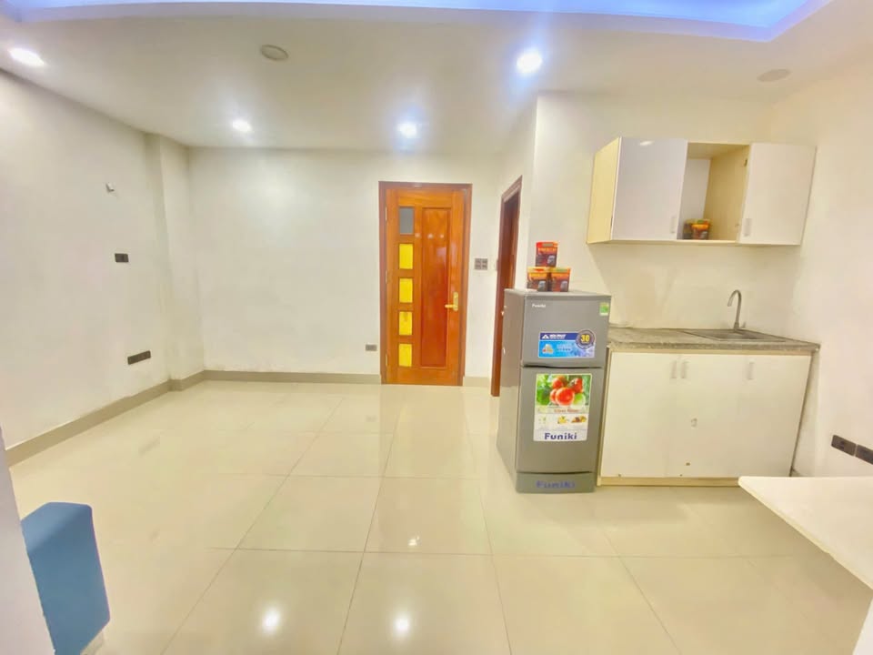 Phòng cho thuê tại Đống Mác, quận Hai Bà Trưng, diện tích 40m² - Nội thất đầy đủ, vào ở ngay!