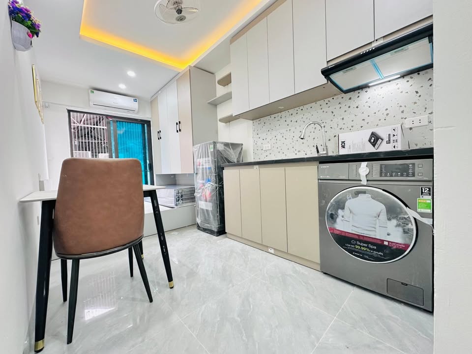 Phòng cho thuê 229 Minh Khai 25m² giá 4.7 triệu - Nhanh tay nhận nhà ngay!