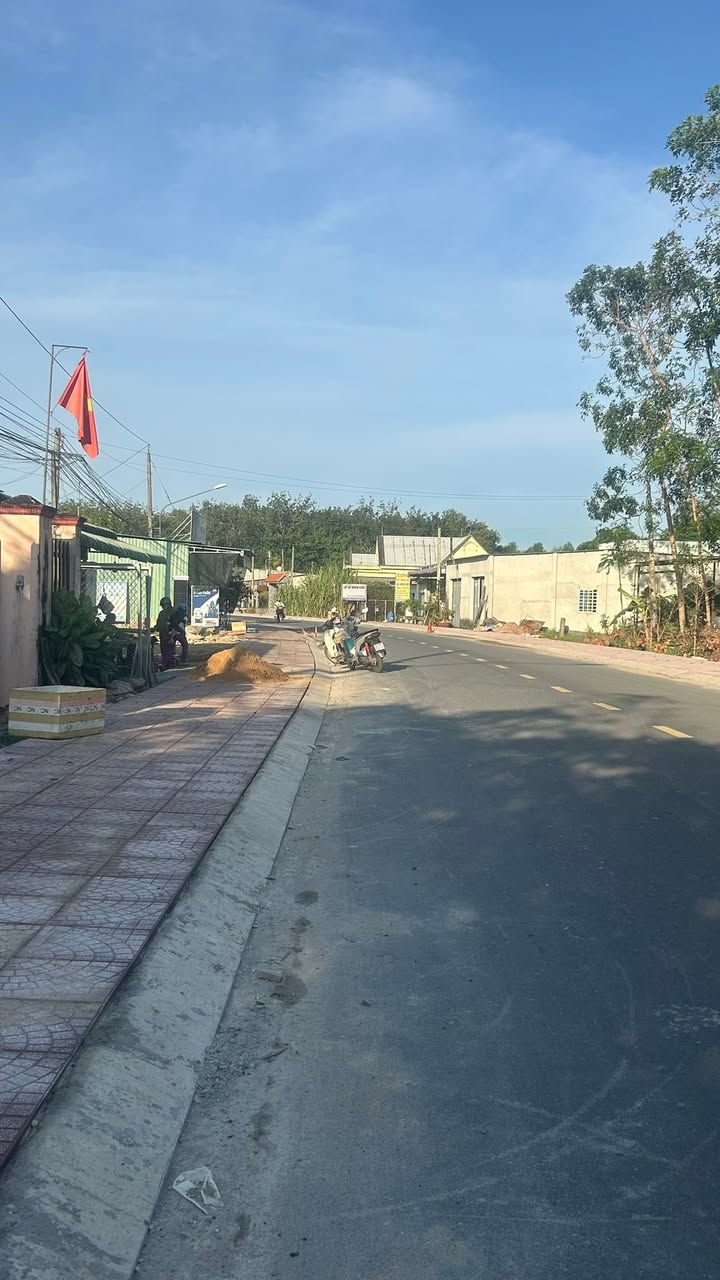 Đất nền Bàu Bàng, Bình Dương 190m² giá 1.1 tỷ - Mặt tiền kinh doanh sầm uất!
