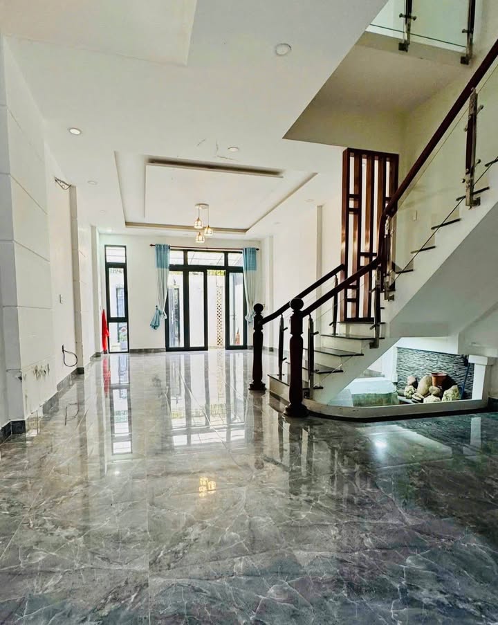 Nhà 2 tầng KĐT Green City, Phú Thượng 105m² giá 3.2 tỷ - Cơ hội sở hữu nhà chính chủ!