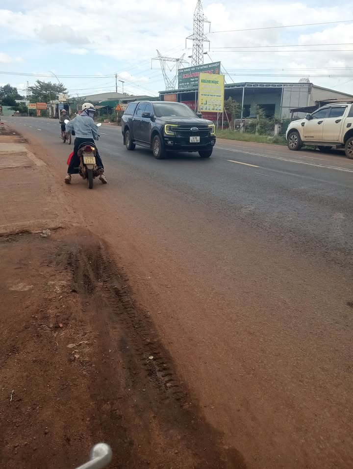 Nhà mặt tiền Quốc lộ 14, Ea H'Leo, Đắk Lắk 620m² giá 64.525 tỷ - Kinh doanh sầm uất!